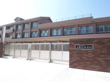 久御山町立久御山中学校