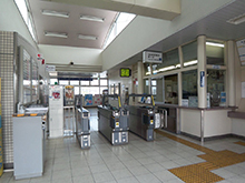 JR奈良線　藤森駅